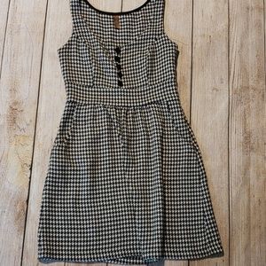 Houndstooth Dress - Perfect for Bama Gameday!